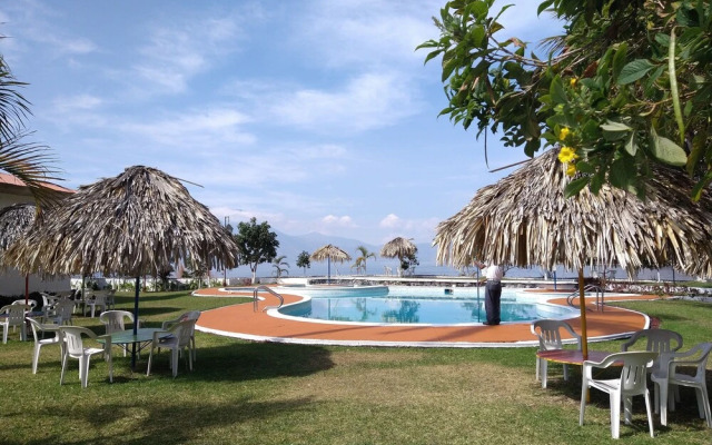 Tzanjuyú Bay