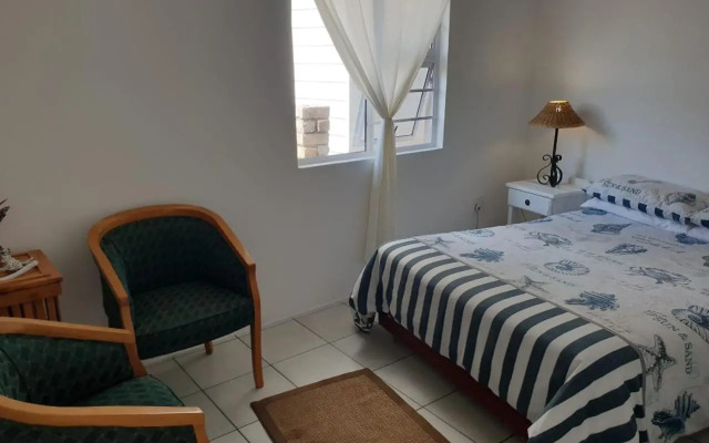 Twin Shacks - Uilenkraalsmond