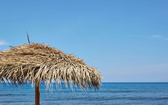 Almyriki Beach Villa