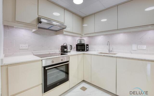 Outstanding 3BR at Sadaf 7 JBR by Deluxe Holiday Homes
