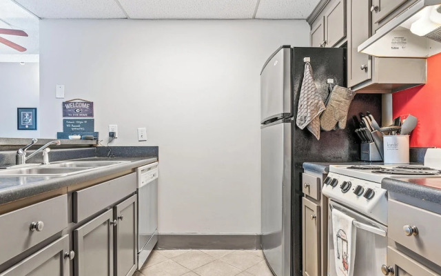 Home is Where the Arch is Across From Uga!