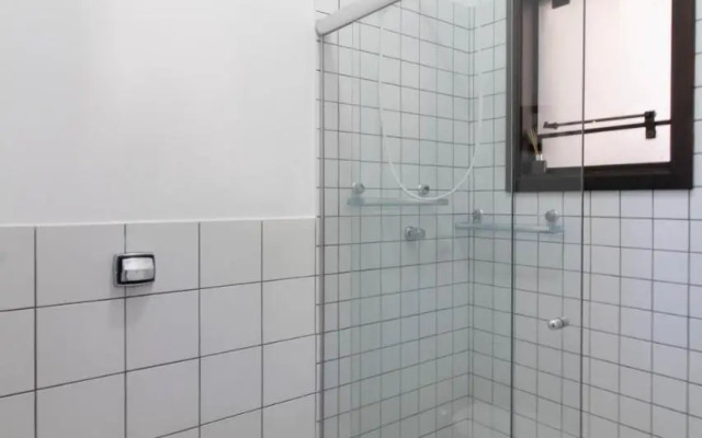 Linda Casa! Acesso privado praia Guaratuba(50mts)