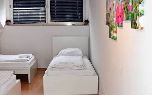 Ferienwohnung Neuss Schillerstrasse