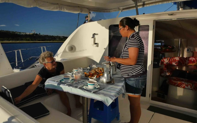 Tahiti Sail and Dive