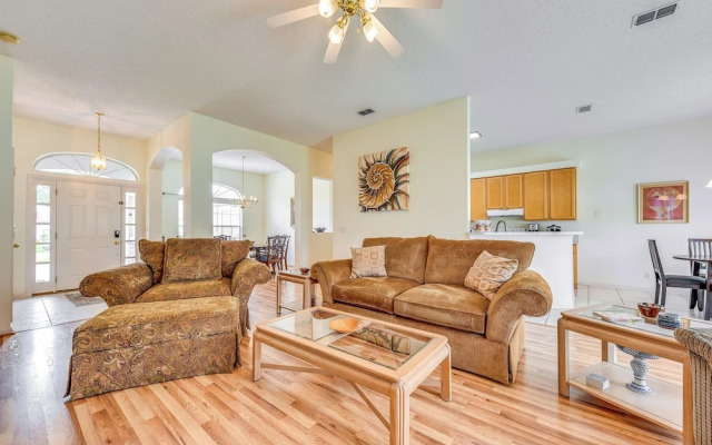 Lovely Family Home w/ Lanai, 6 Mi to Amelia Island