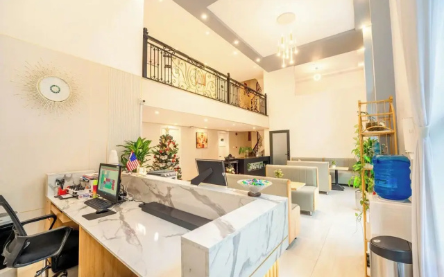 Diamond Hotel