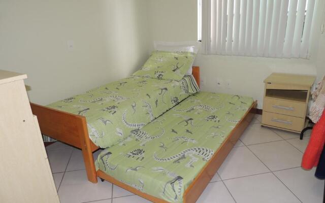 Casa Ingleses Santinho