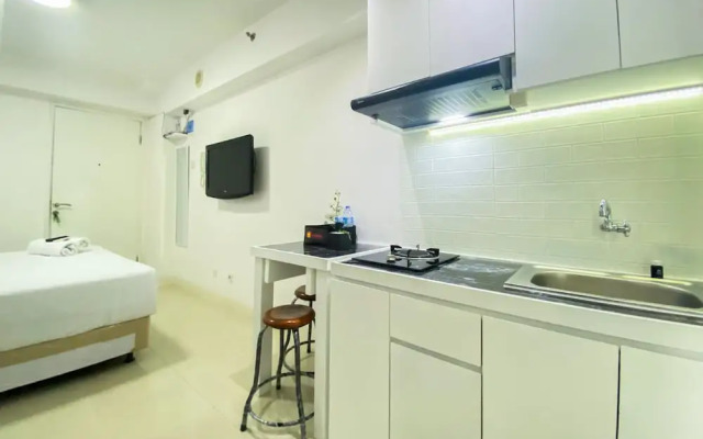 Modern Design And Cozy Studio At Bassura City Apartment
