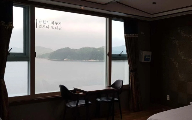 Bada Naeum Motel