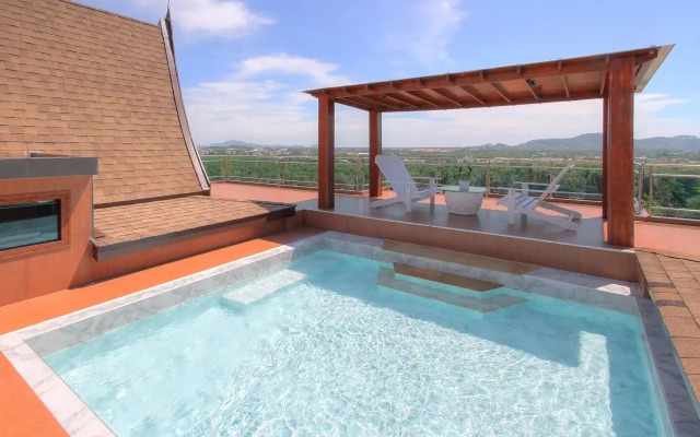Penthouse Gallery Luxury Service Apartment