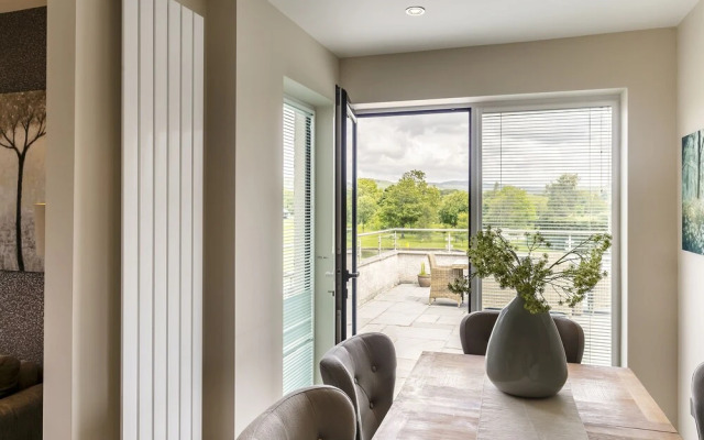 The Penthouse @ Carus Green