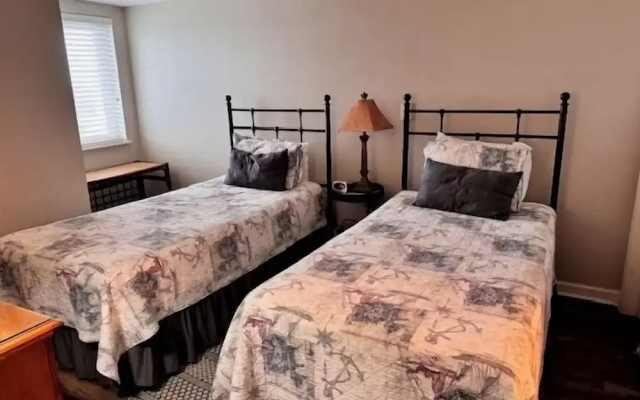 Sunrise Pointe 11F