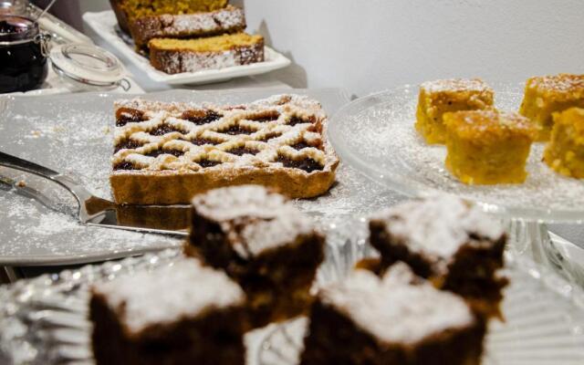 Torte  Lini