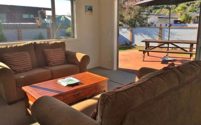 Pohara Beach Retreat