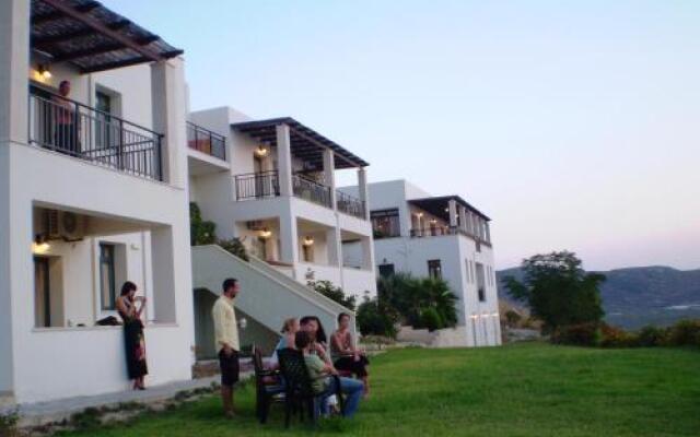 Roubini Apartments