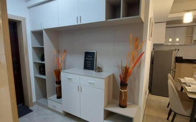 Urban Oasis - Modern Luxe 2 Bedroom Apt with pool, gym