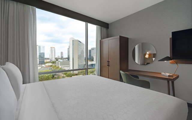 Staybridge Suites Houston Galleria Area by IHG