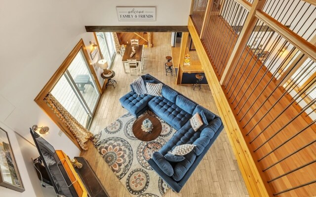 The Sandcastle 4 Bedroom Home by RedAwning