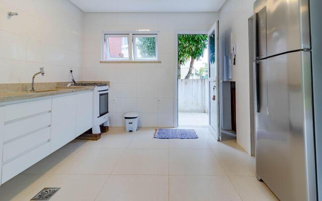 MSP02 Village 3 Quartos Pé na Areia