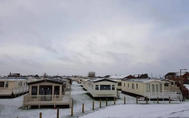 Inviting Beautiful 3-bed Caravan in Ingoldmells