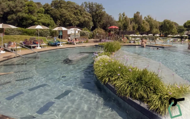 Deluxe - Two Bedroom No.2