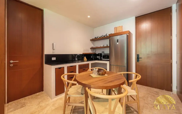 NHOA 206A Lux 2BR Jungle View Aldea Zama
