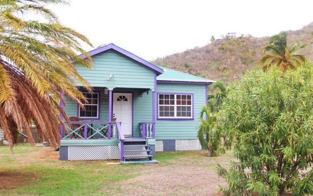 Turner's Beach Cottages