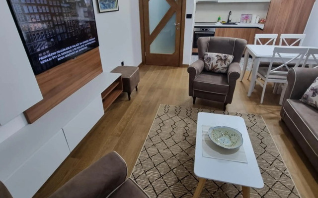 Fantastic new centre apartment