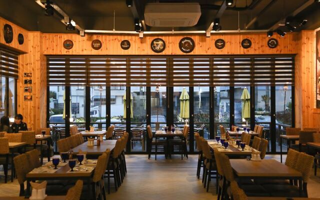 The Blue Jeju Guesthouse - Hostel