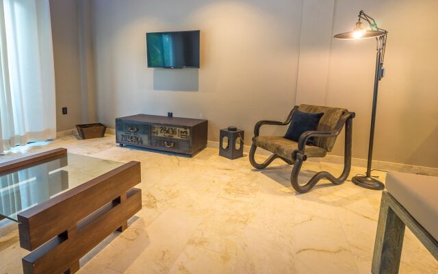 Lotus Luxury Condo