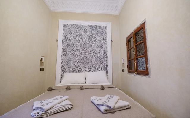 Riad Minami