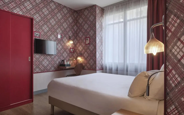 Hôtel Boris V. by Happyculture