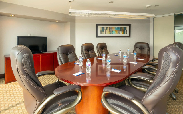 Comfort Inn & Conference Centre Toronto Airport