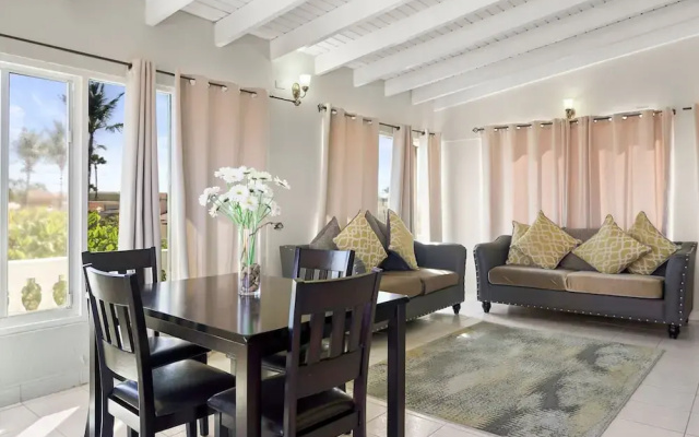 Large Villa-pool-6 Room-sleeps 14-nearby Marriott