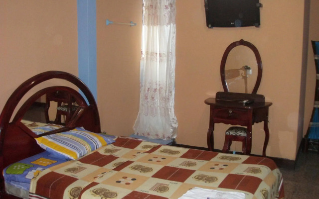 Hotel Eloy Alfaro - Hostel