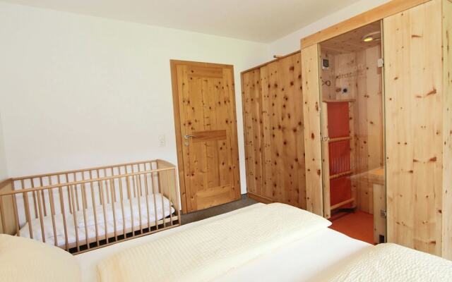 Plush Farmhouse in Ramsau im Zillertal near Ski Area