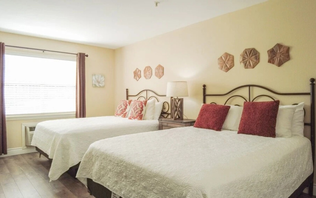 Club A-7 2 Bedroom Condo
