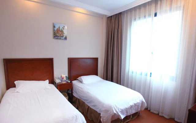 GreenTree Inn Hefei Railway Station Shell Hotel