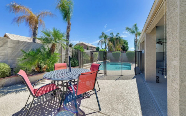 Private Pool & Patio: Family Retreat in Mesa
