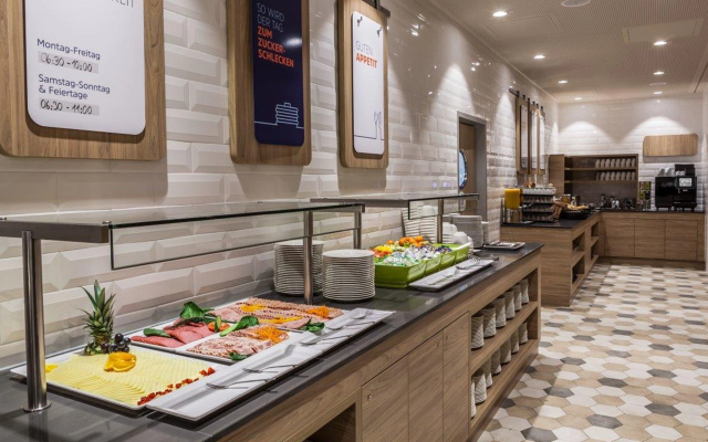 Holiday Inn Express Wuppertal - Hauptbahnhof by IHG