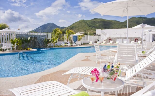 Agua Dorada Beach Hotel by Lidotel