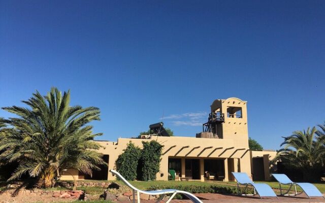 Las Pircas Hotel Boutique & Bungalow