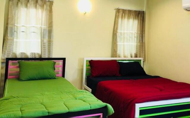 Panutsaya Homestay