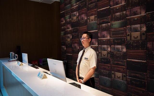 Jtour Inn Foshan Xingui Commercial Plaza