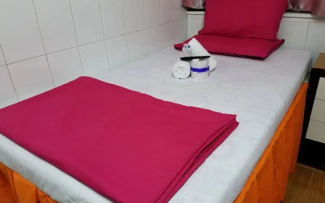 Head Sun Guest House