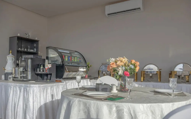 Royal Palace Hotel - Al Moroj