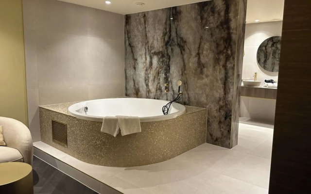 Van der Valk Hotel Groningen - Zuidbroek A7