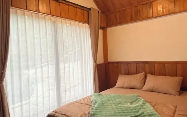 Padangsari Cabin House