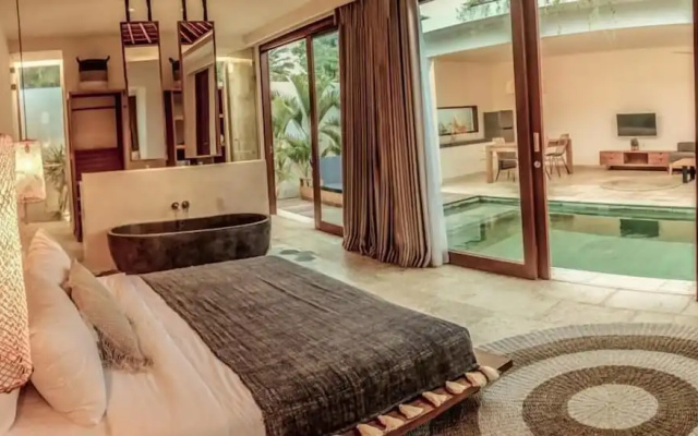 Kumbara Villas – Guest Rooms – Kuta