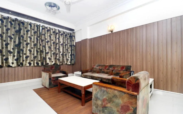 Chevron International By OYO Rooms